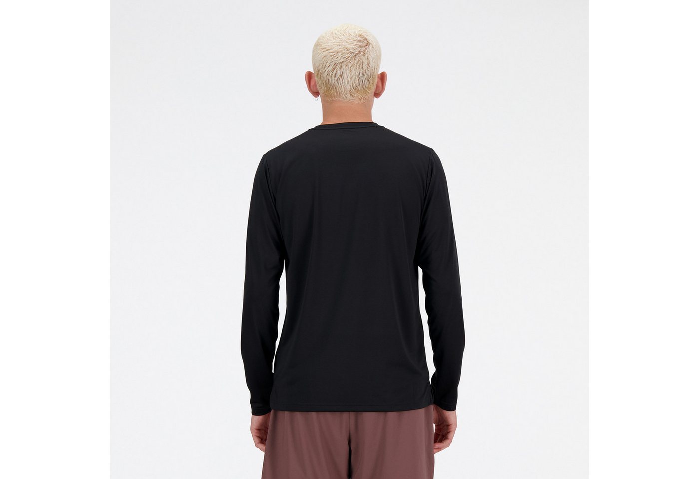 New Balance Laufshirt Sport Essentials Long Sleeve Langarm-Schnitt, mit Rundhalsausschnitt, unifarbenes Design