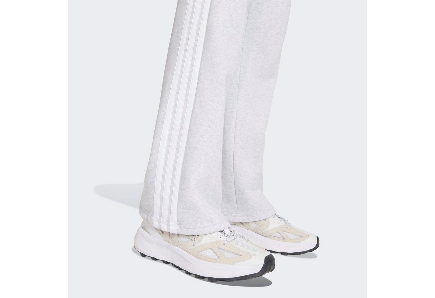 adidas Sportswear Sporthose ESSENTIALS 3-STREIFEN OPEN-HEM FRENCH TERRY Bild 4