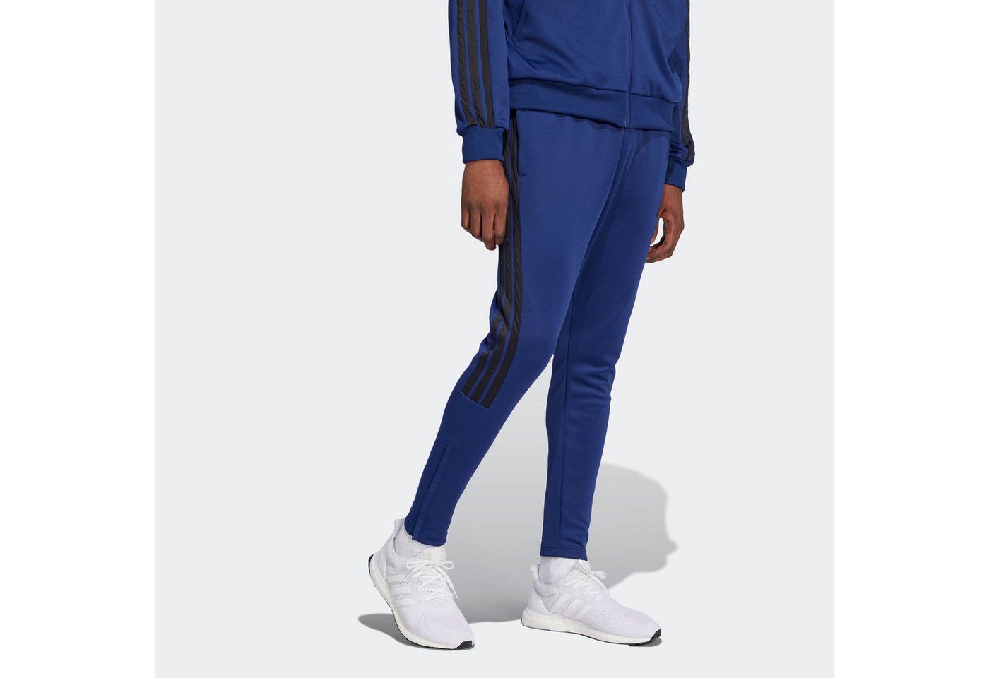 adidas Sportswear Sporthose TIRO mit Kordelverschluss, normal-weiter Schnitt Bild 4