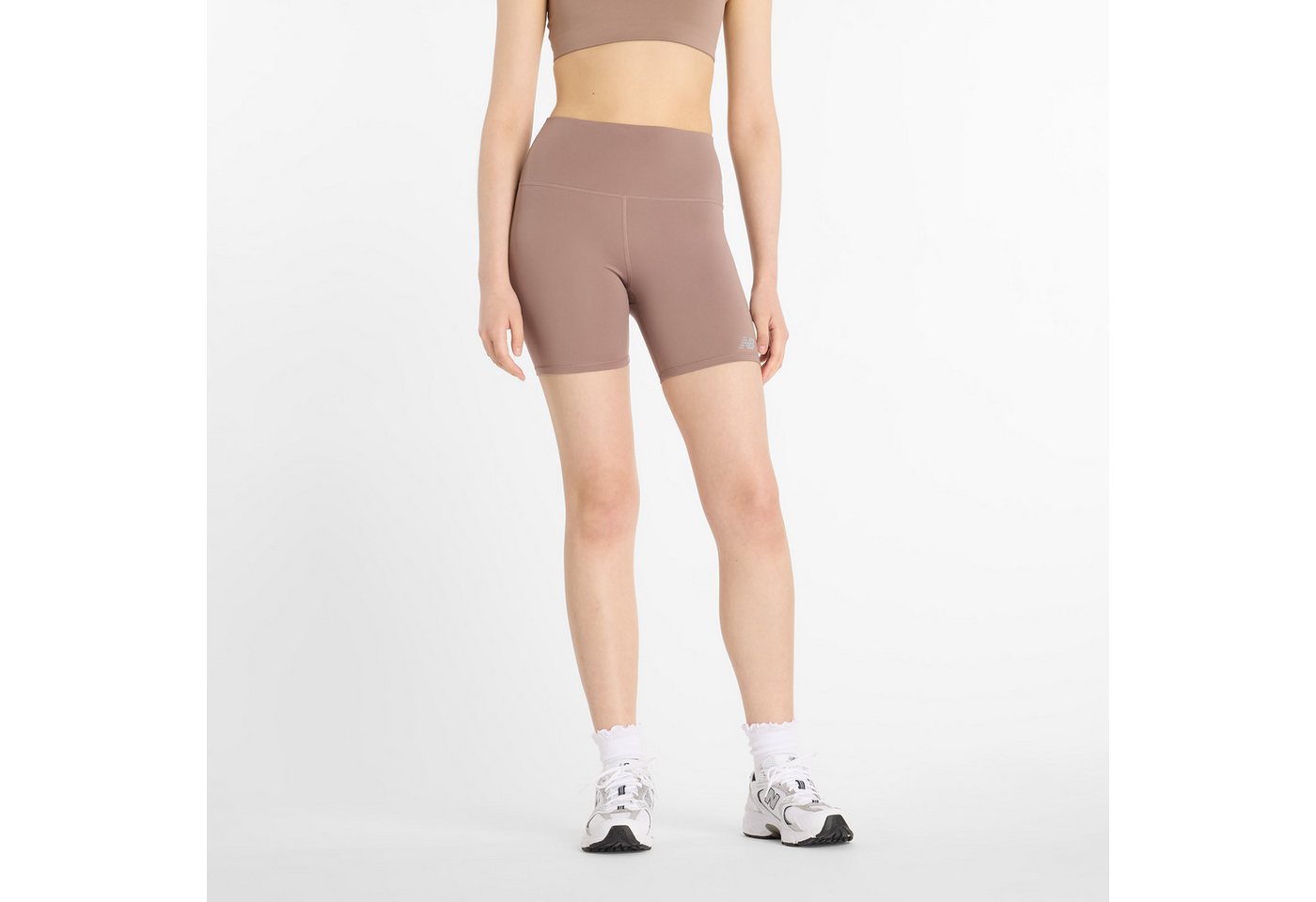 New Balance Laufshorts NB HARMONY HIGH RISE SHORT 6 für Fitness und sportliche Aktivitäten geeignet Bild 2