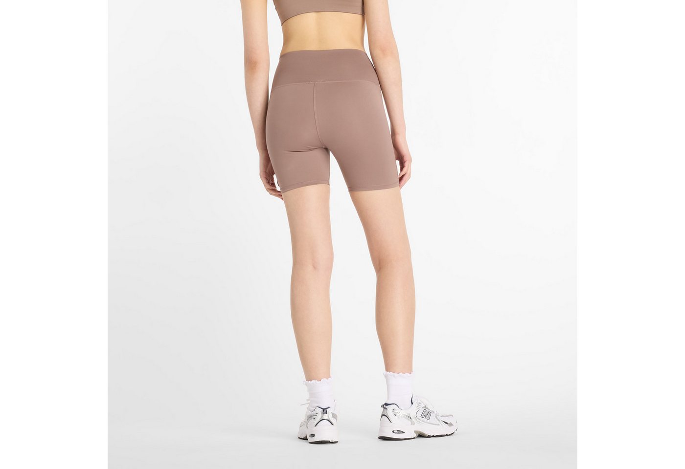 New Balance Laufshorts NB HARMONY HIGH RISE SHORT 6 für Fitness und sportliche Aktivitäten geeignet Bild 5