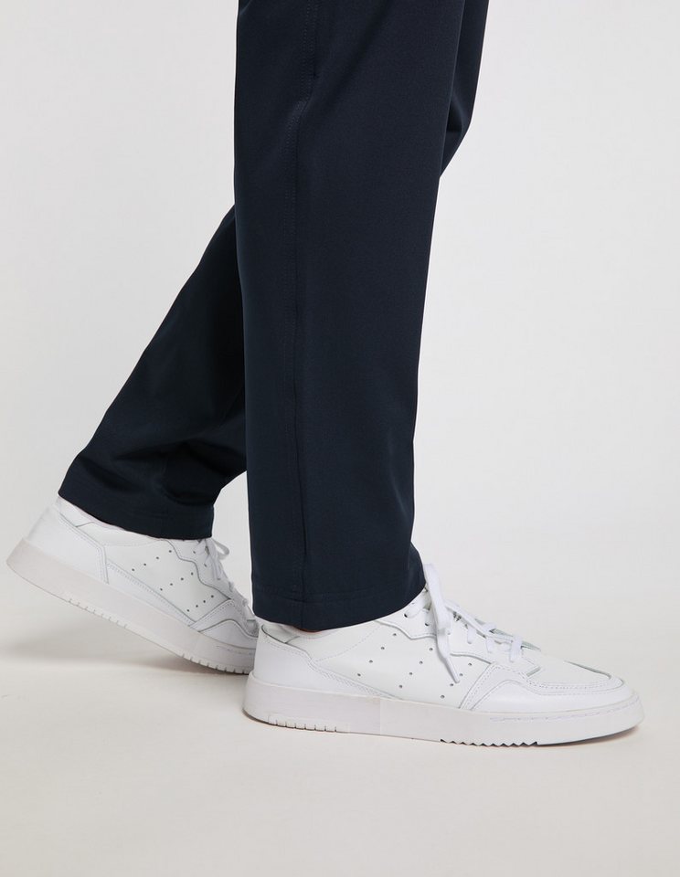 Joy Sportswear Jogger Pants WOVEN PANTS TOM mit Eingrifftaschen, aus Polyester und Elasthan, gerade Beinform Bild 4