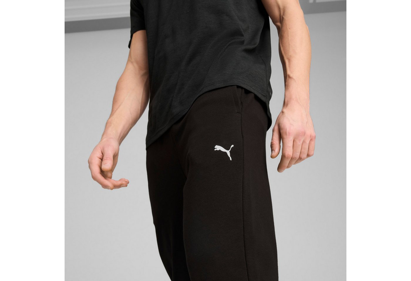 PUMA Trainingshose M TAD ESSENTIALS FRENCH TERRY JOGGER für Training, mit elastischem Bund, mit offenen Eingrifftaschen Bild 4