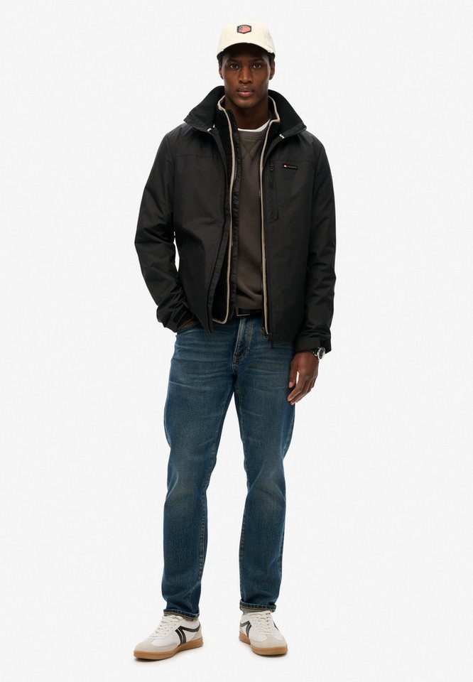 Superdry Outdoorjacke NON HOOD LOGO WINDBREAKER mit Obermaterial aus Polyester, hüftlange Passform, unifarben Bild 2