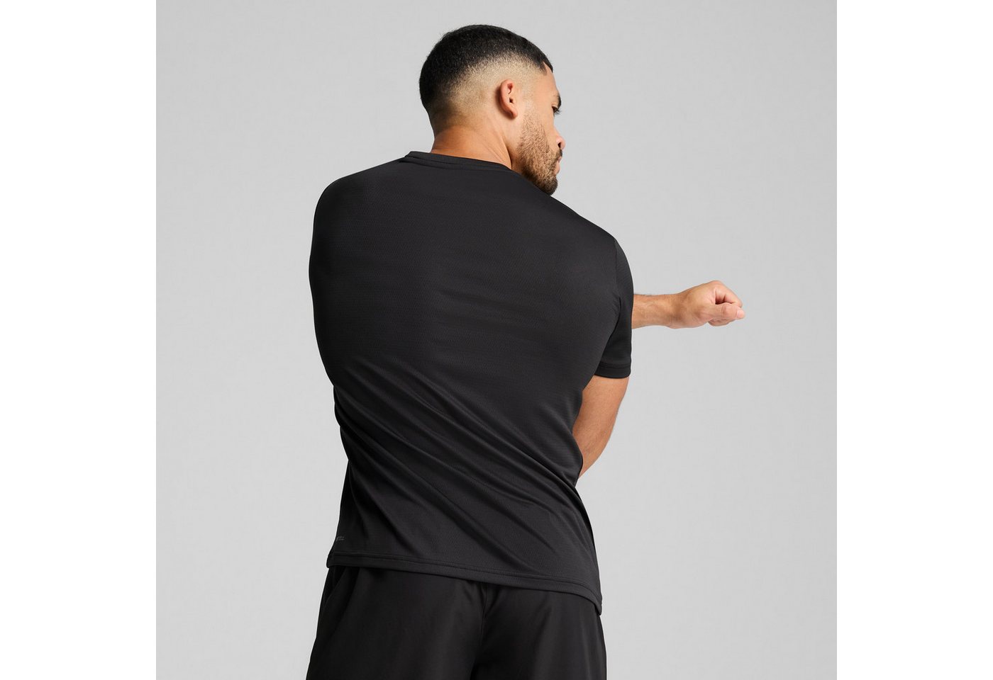 PUMA Trainingsshirt M TAD ESSENTIAL POLY TEXTURE TEE Trainings-T-Shirt, mit Rundhalsausschnitt, mit Kurzarm Bild 3