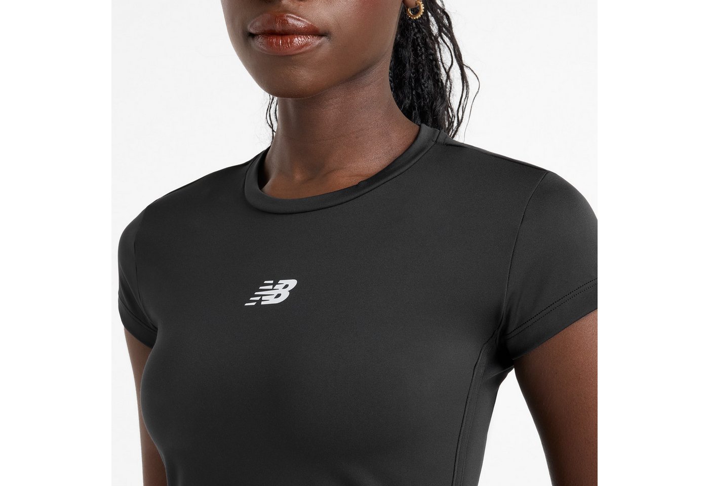 New Balance Trainingsshirt Harmony Fitted T-Shirt atmungsaktives Material, schnell trocknend, aus Polyester und Elasthan