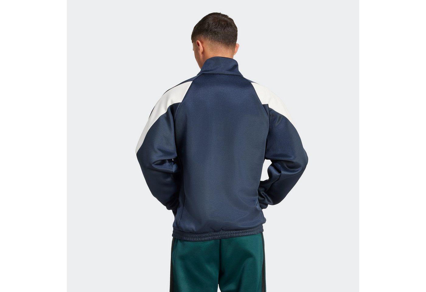 adidas Sportswear Trainingsjacke STADIUM aus Polyester und Baumwolle, mit Rollkragen, lockere Passform Bild 2