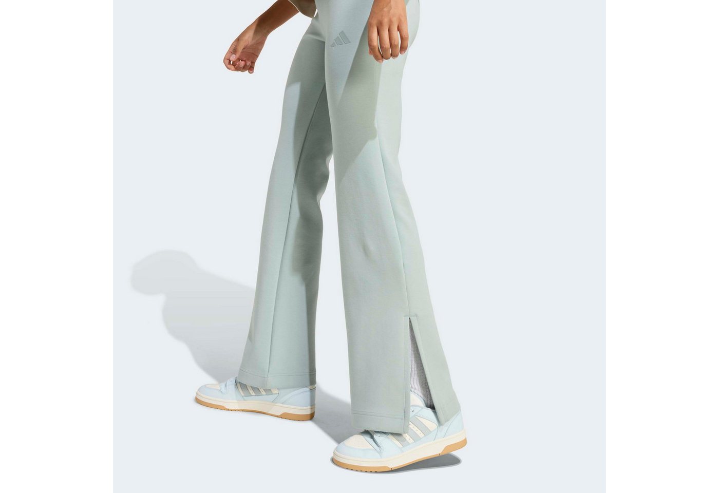 adidas Sportswear Sporthose SOFT LUX AUSGESTELLTE für Erwachsene, mit normal-weiter Form, aus Polyester Bild 5