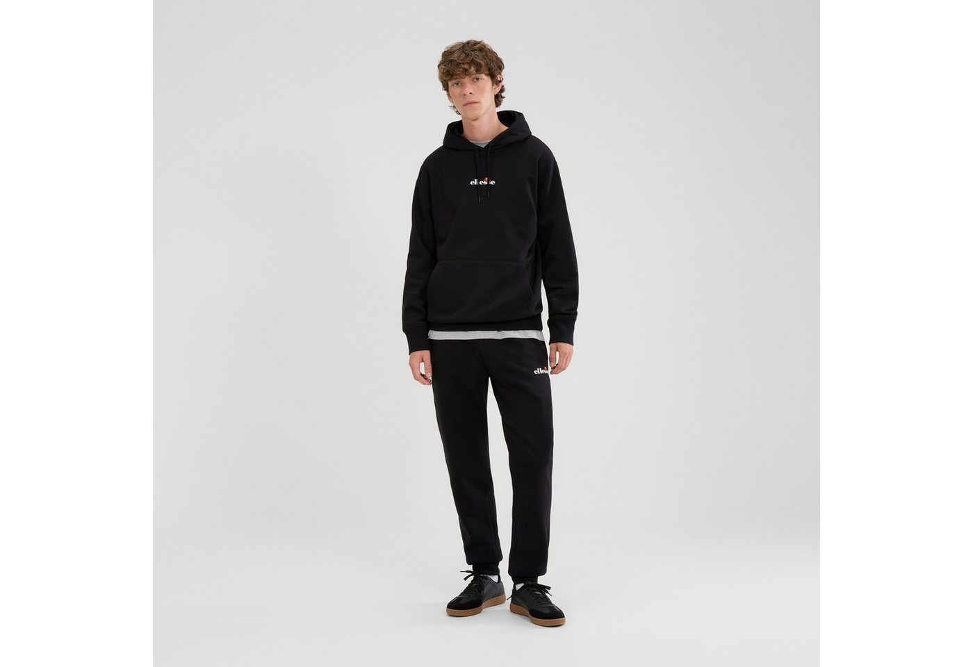 Ellesse Jogginganzug SUCRE 2 JOG SUIT, aus Baumwollmischung, mit Kapuze mit Kordelzug, auch in großen Größen Bild 4
