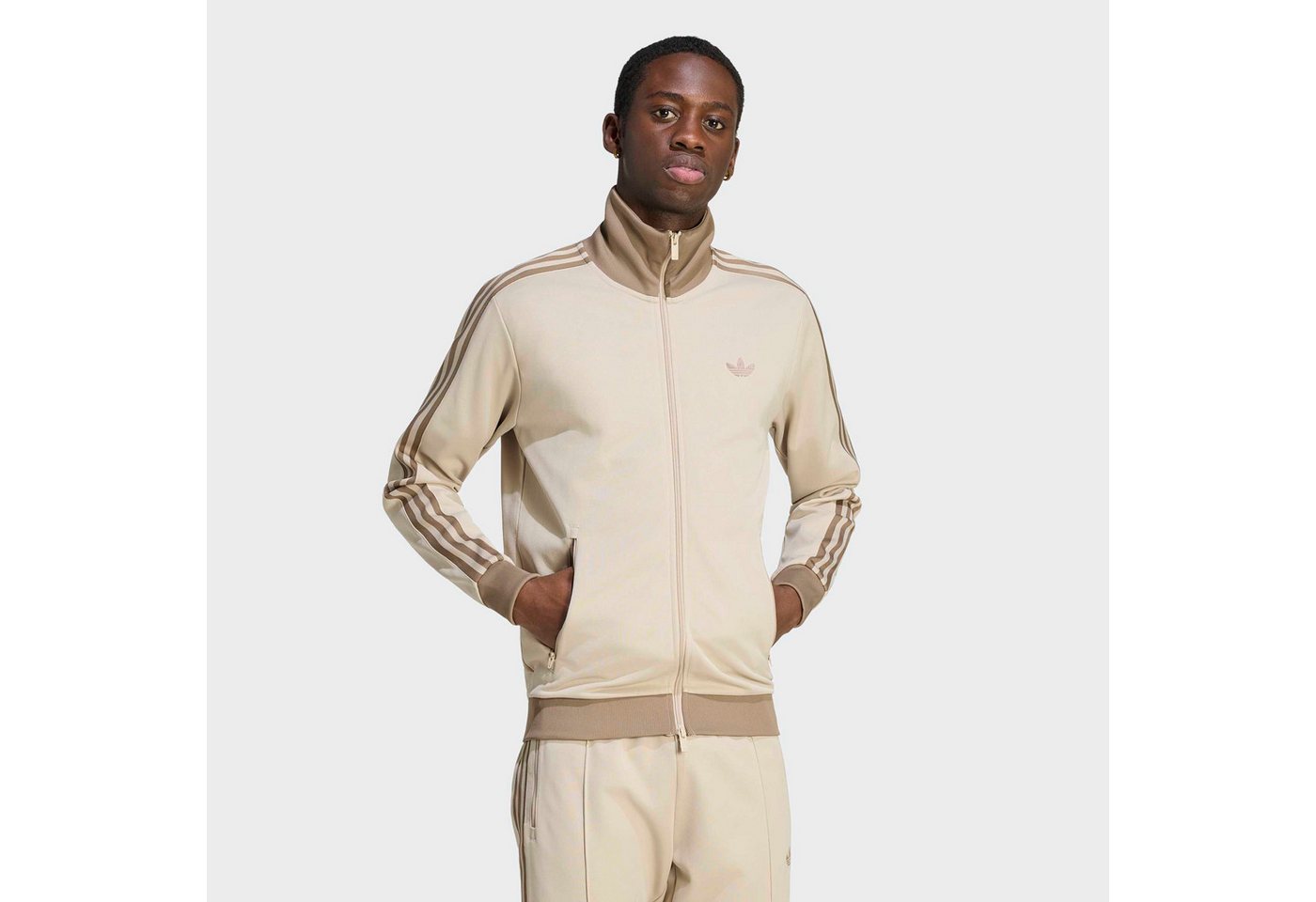 adidas Originals Trainingsjacke BECKENBAUER ORIGINALS mit Rundhalsausschnitt, aus Baumwolle und Polyester, in normaler Länge Bild 4