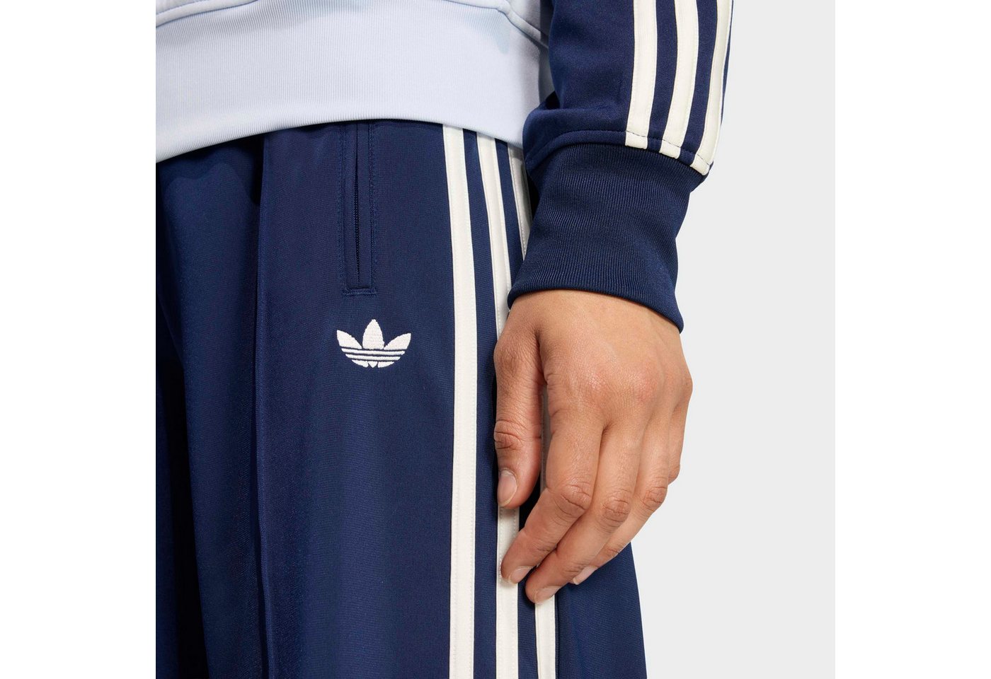 adidas Originals Sporthose FIREBIRD, LOCKER GESCHNITTEN Bild 5