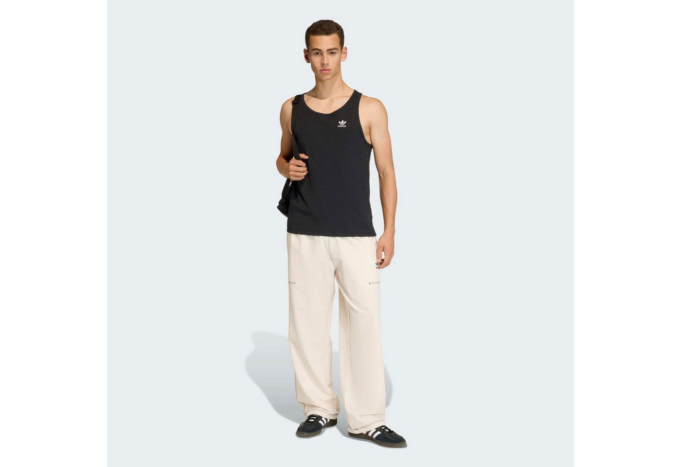 adidas Originals Sporthose TREFOIL ESSENTIALS, GEWEBTES MATERIAL Bild 4