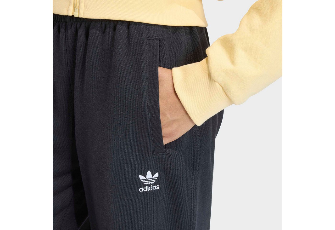 adidas Originals Sporthose ESSENTIALS FRENCH TERRY, REGULÄR MIT BÜNDCHEN