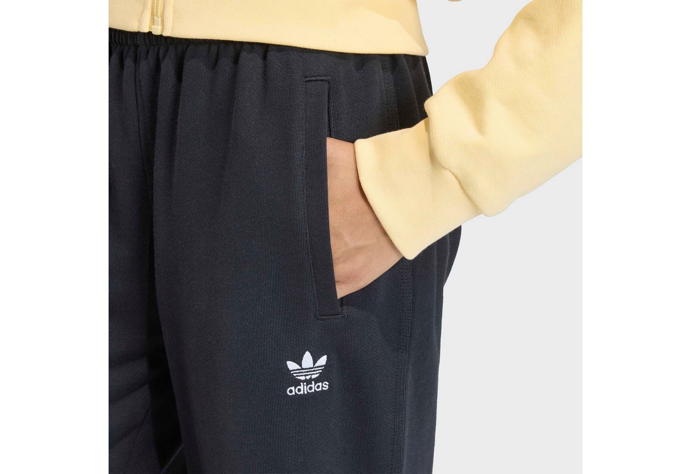 adidas Originals Sporthose ESSENTIALS FRENCH TERRY, REGULÄR MIT BÜNDCHEN Bild 4