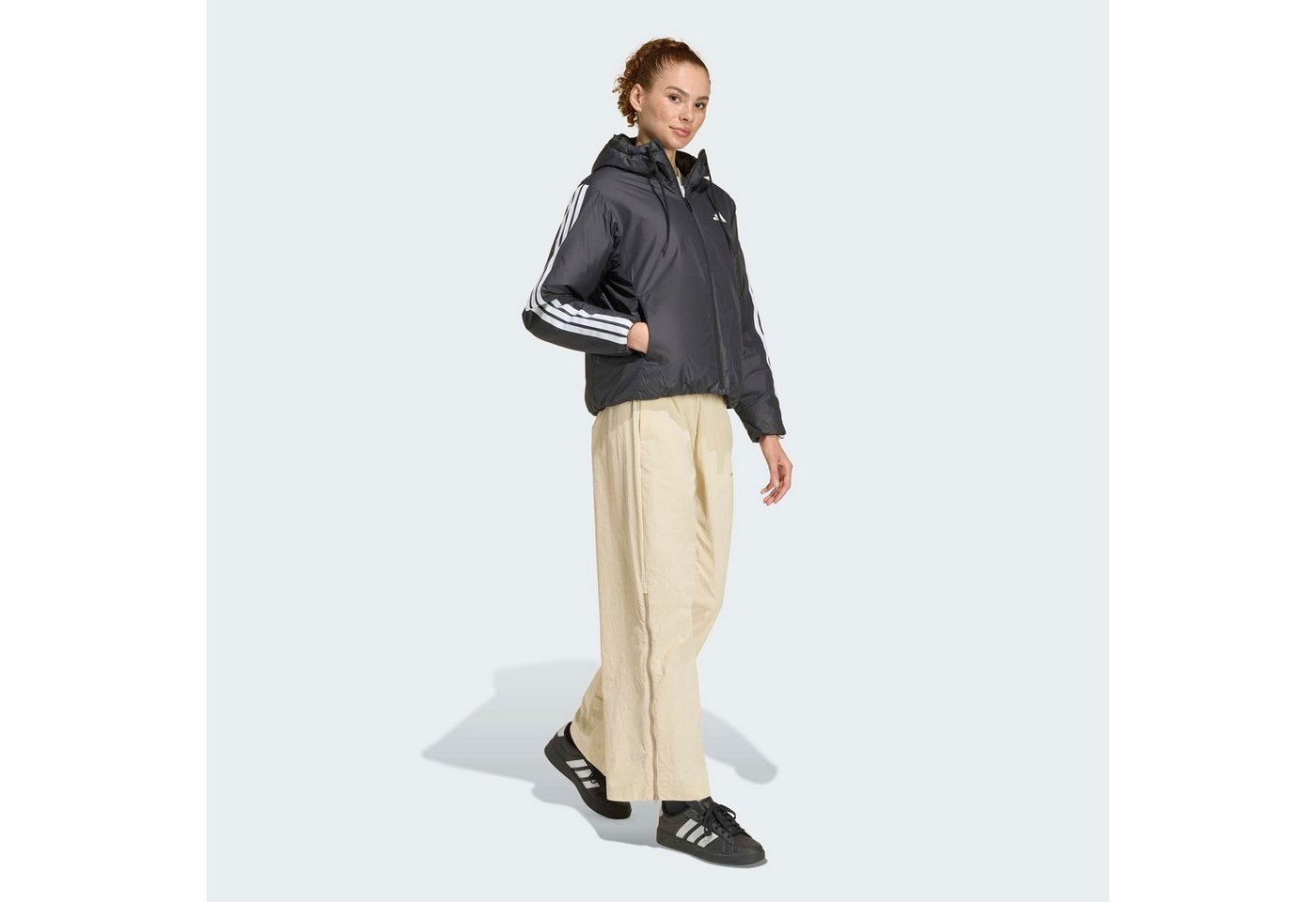 adidas Sportswear Outdoorjacke ESSENTIALS CLIMAWARM 3-STREIFEN MIT KAPUZE für Erwachsene, mit Kapuze, wasserabweisendes Finish Bild 2