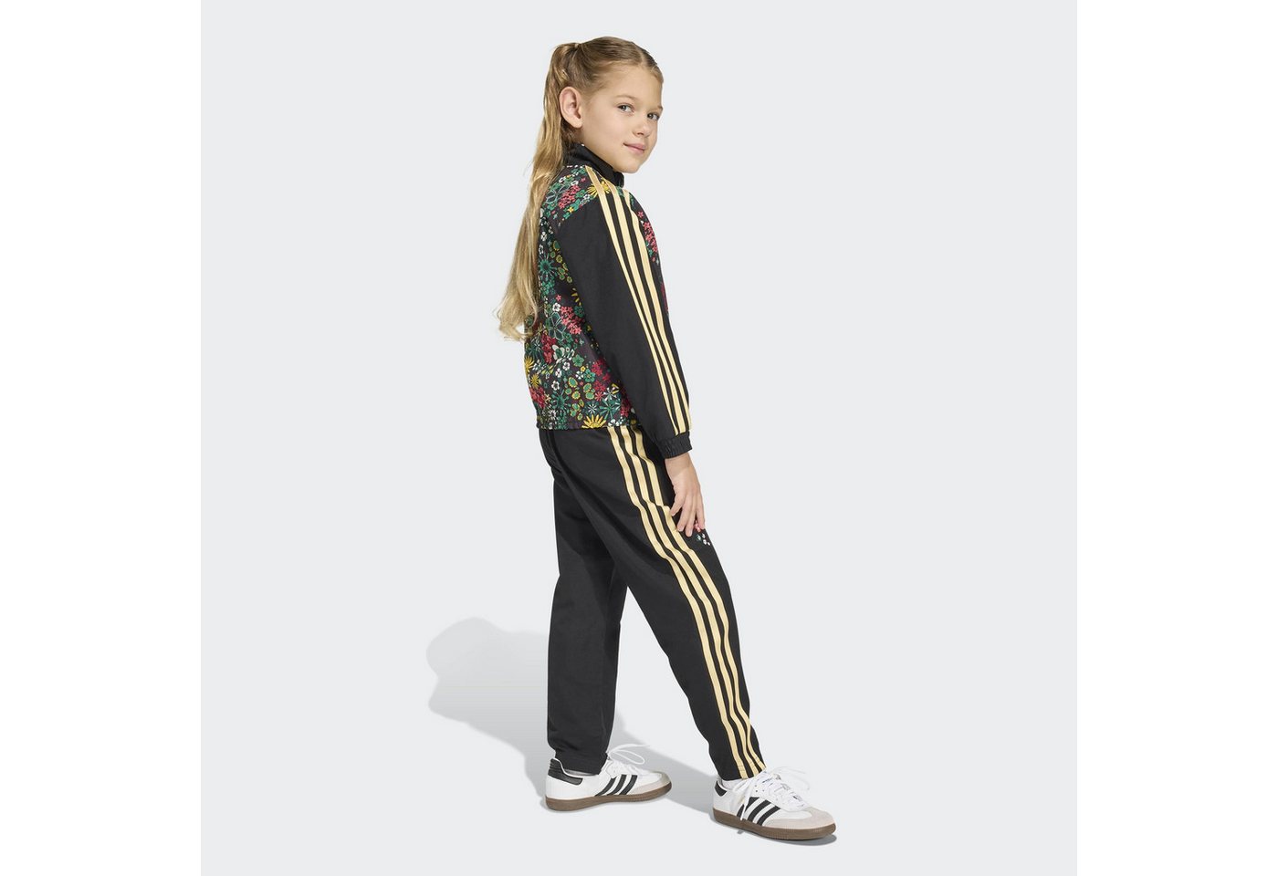 adidas Originals Trainingsanzug WOVEN TS (2-tlg), adidas Originals x Liberty London Collaboration Bild 2