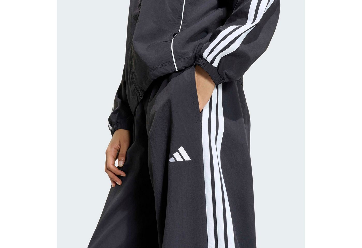 adidas Sportswear Sporthose ICONIC, GEWEBT, WEITES BEIN