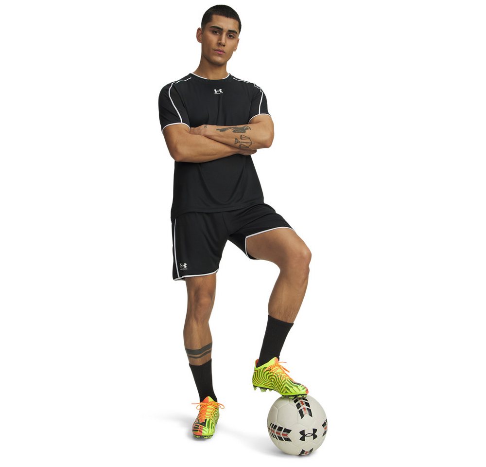Under Armour® Trainingsshirt UA M CHALLENGER TRAIN SS für Fußball und Training, mit Mesh-Einsätzen, geruchsregulierend Bild 3