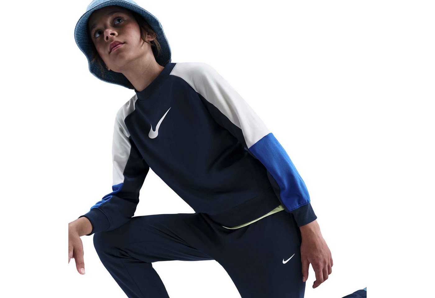 Nike Sportswear Trainingsanzug K NSW DF TRACKSUIT PK CREW (2-tlg), Für Kinder und Jugendliche Bild 4