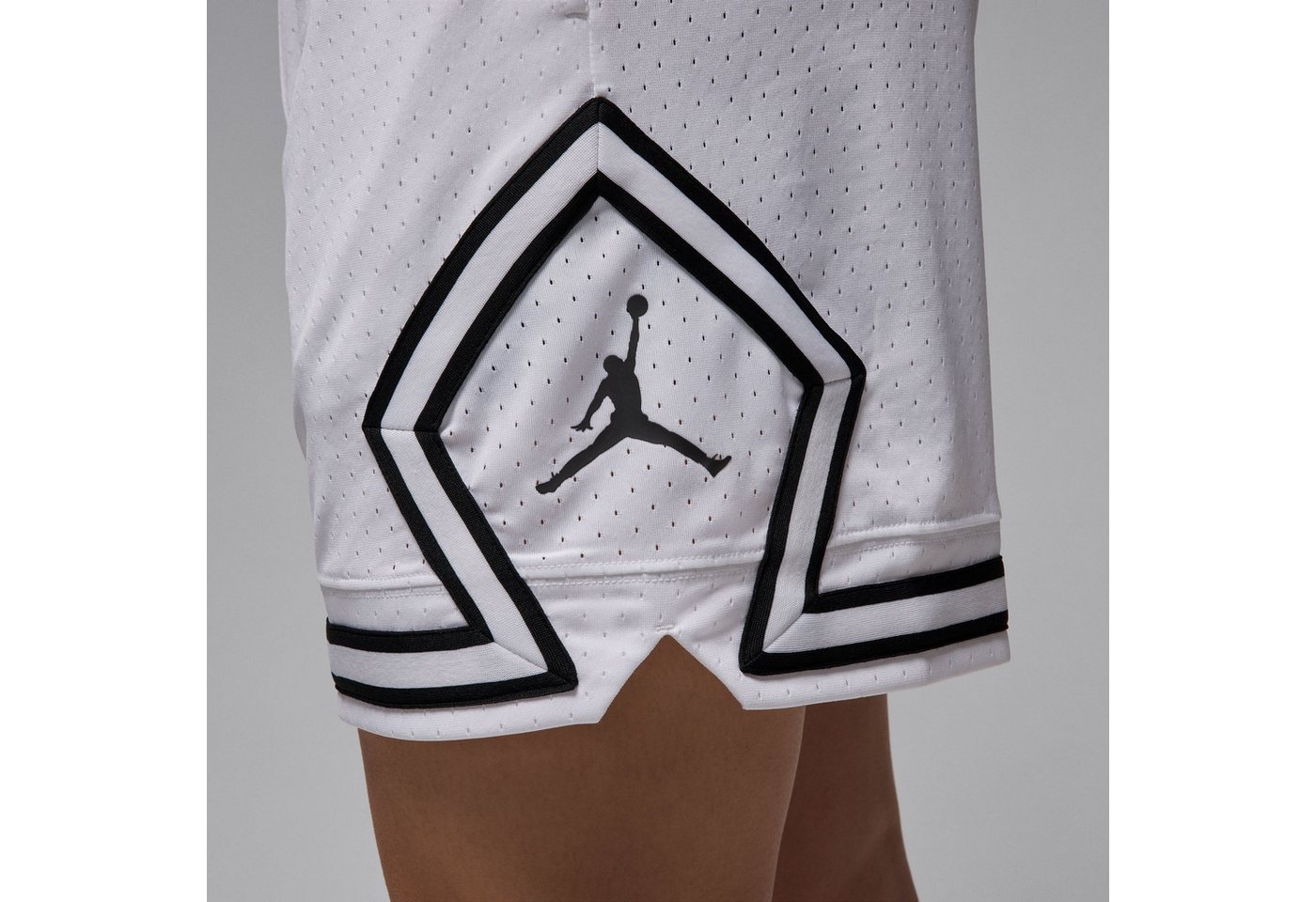Jordan Trainingsshorts Jordan Sport Men's Dri-FIT Mesh Diamond Shorts mit Kordelzug im Bund, aus Polyester Bild 3