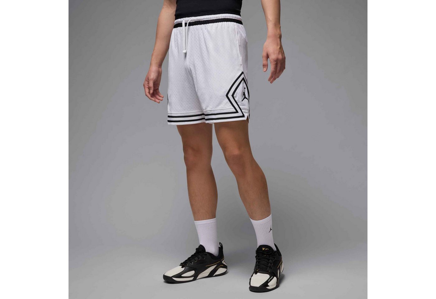 Jordan Trainingsshorts Jordan Sport Men's Dri-FIT Mesh Diamond Shorts mit Kordelzug im Bund, aus Polyester Bild 4
