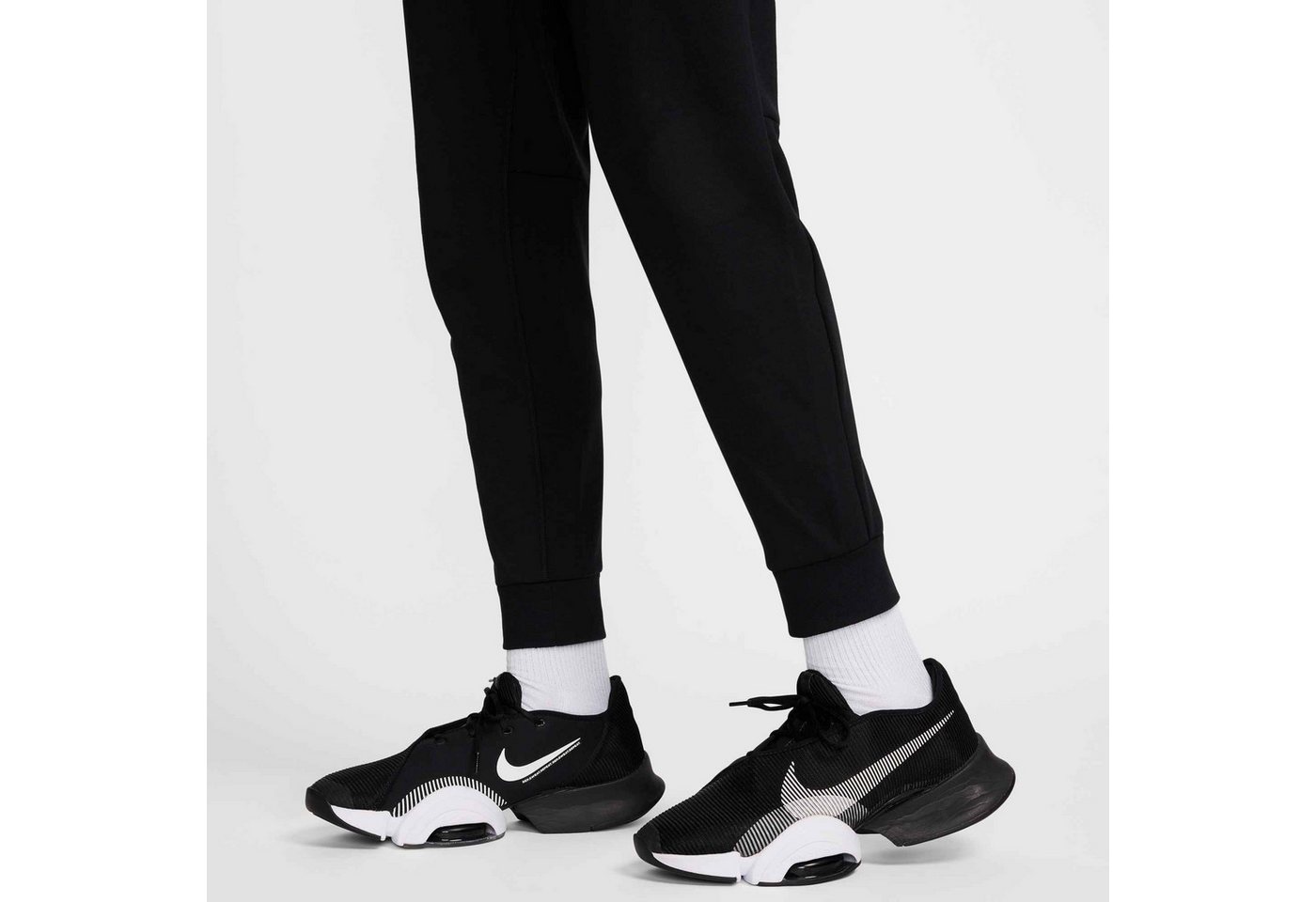 Nike Sporthose M NK DF UV PRIMARY JOGGER PANT feuchtigkeitsableitendes Material, weiches Premium-Strickmaterial Bild 2