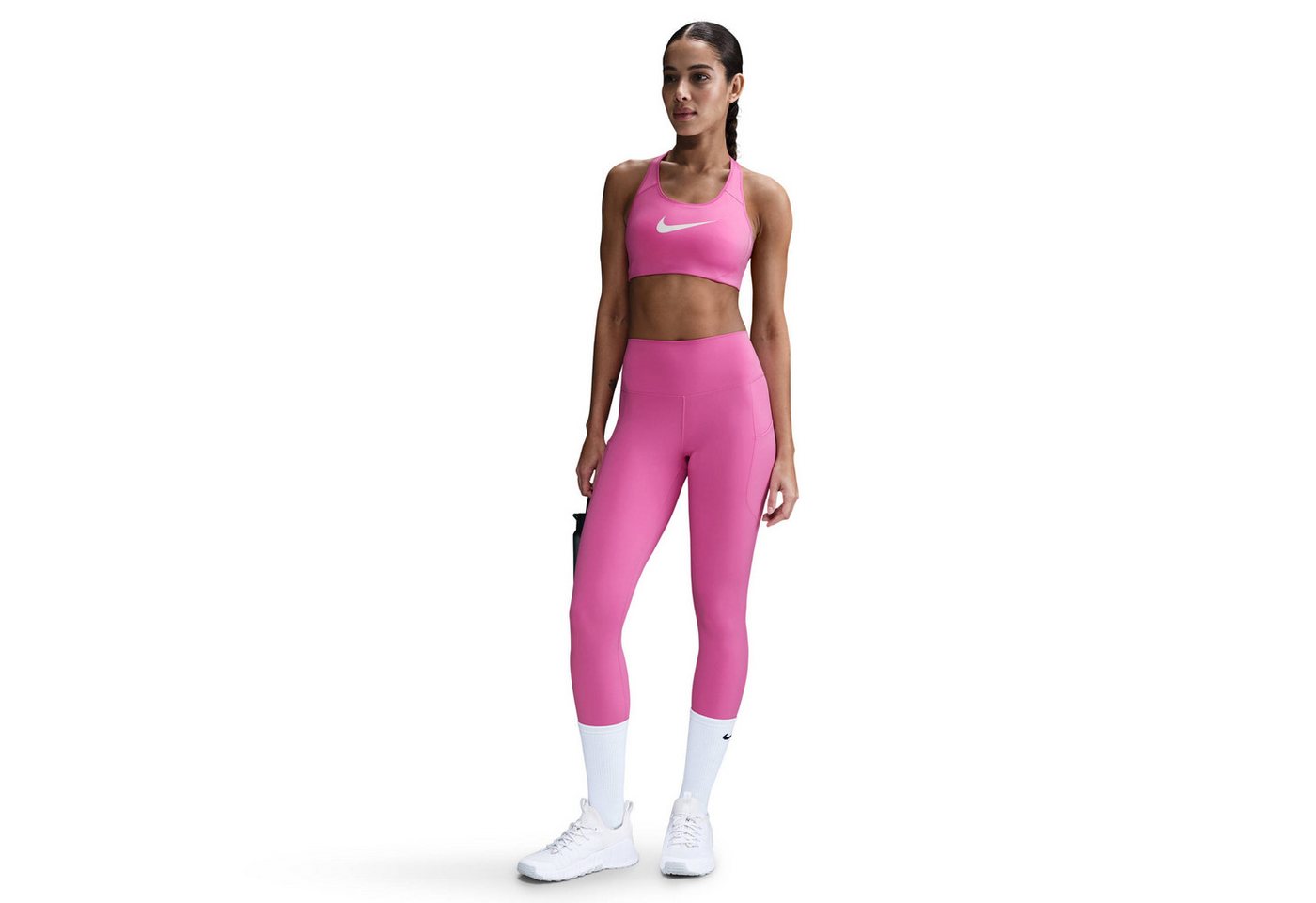 Nike Trainingstights W NK DF ONE HR 7/8 PKT TGHT Trainingstights mit 7/8-Länge, atmungsaktiv, schnell trocknend Bild 4
