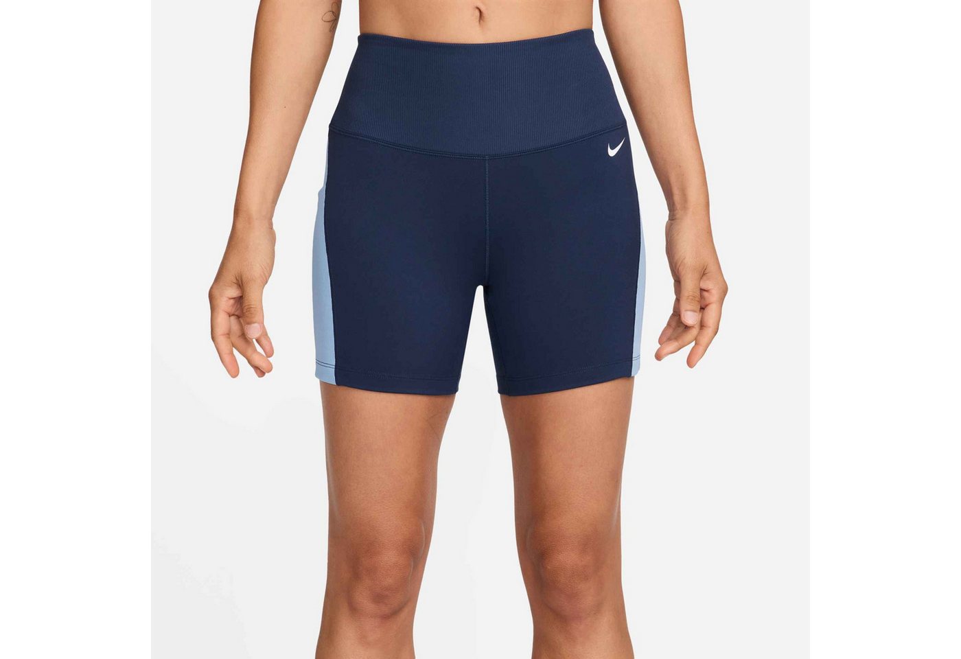 Nike Trainingsshorts W NK DF ONE HR 5IN SHORT B mit Dri-FIT-Technologie, schnell trocknendes Material