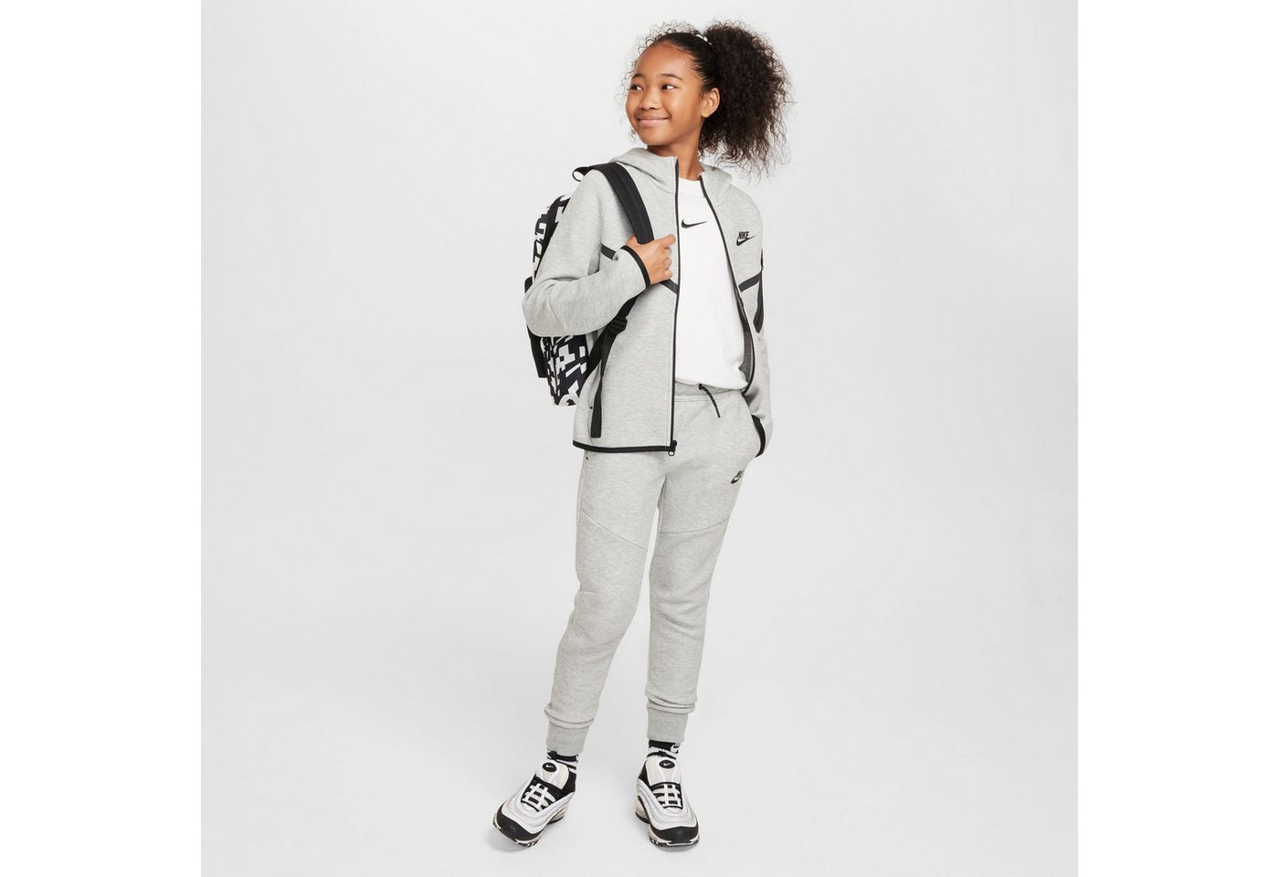 Nike Sportswear Sporthose B NSW TCH FLC JGGR - PD Für Kinder und Jugendliche Bild 4