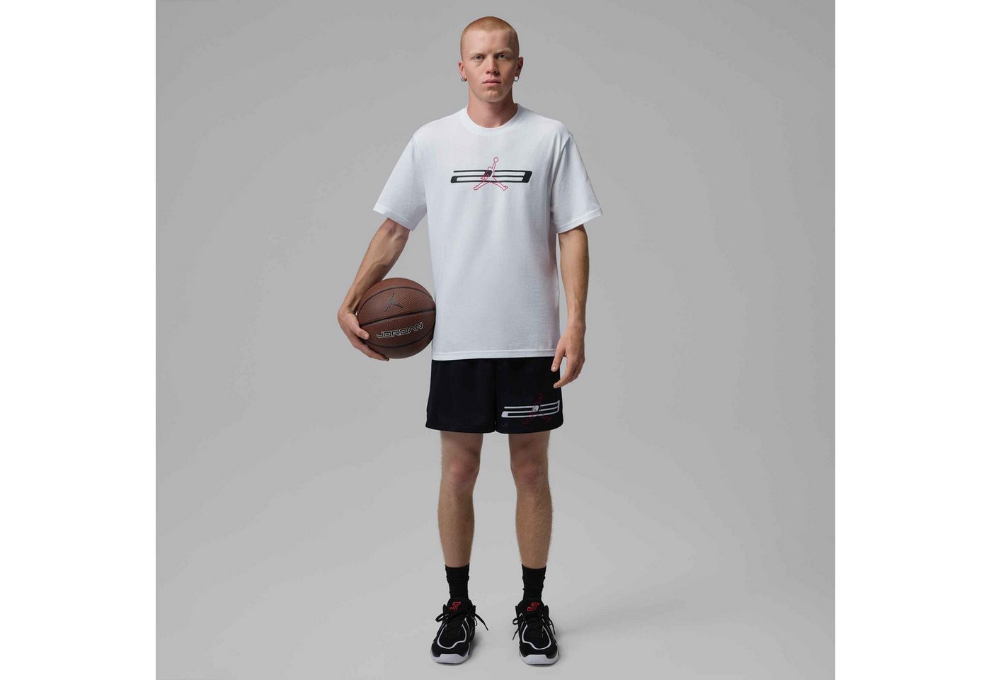 Jordan Trainingsshirt M J DF SPT GFX SS CREW 2 kurzärmelig, sportlicher Stil, für vielseitige Trainingseinheiten Bild 2