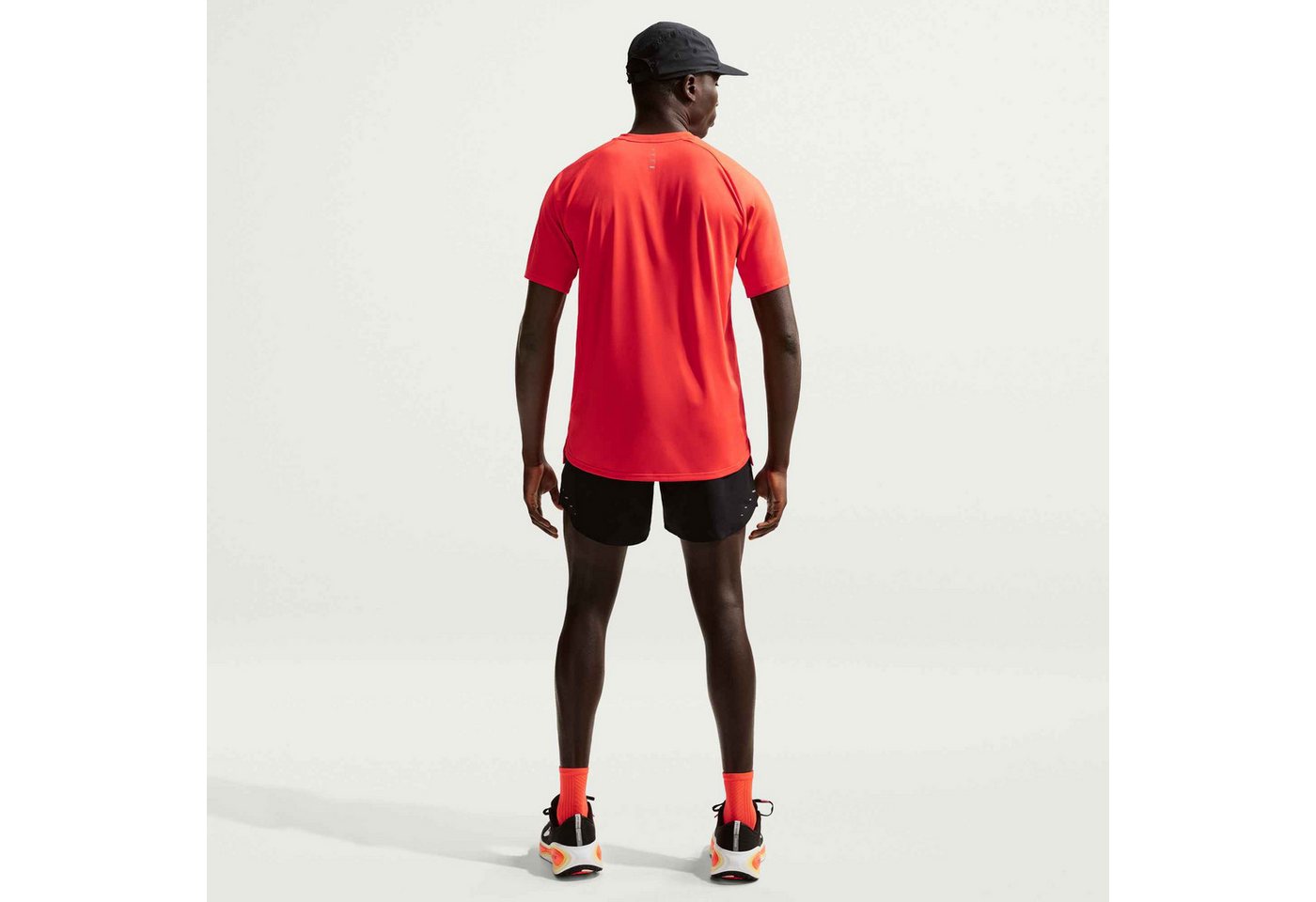 Nike Laufshorts M NK DF STRIDE 5IN BF SHORT für das Laufen geeignet, aus Polyester, mit Gummizug