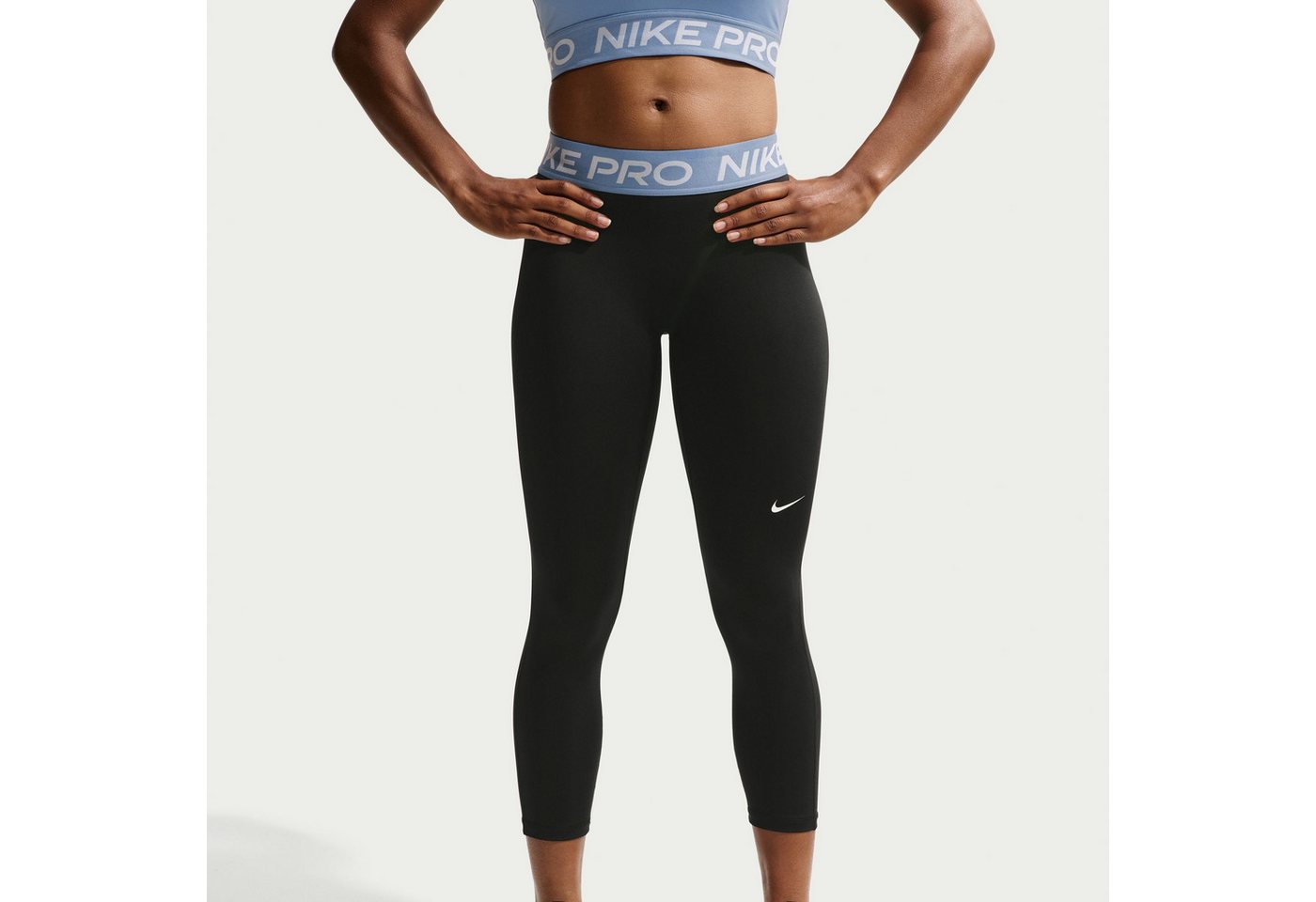 Nike Trainingstights Nike Pro Women's Mid-Rise Crop Leggings für Fitness und sportliche Aktivitäten, sportlicher Stil Bild 4