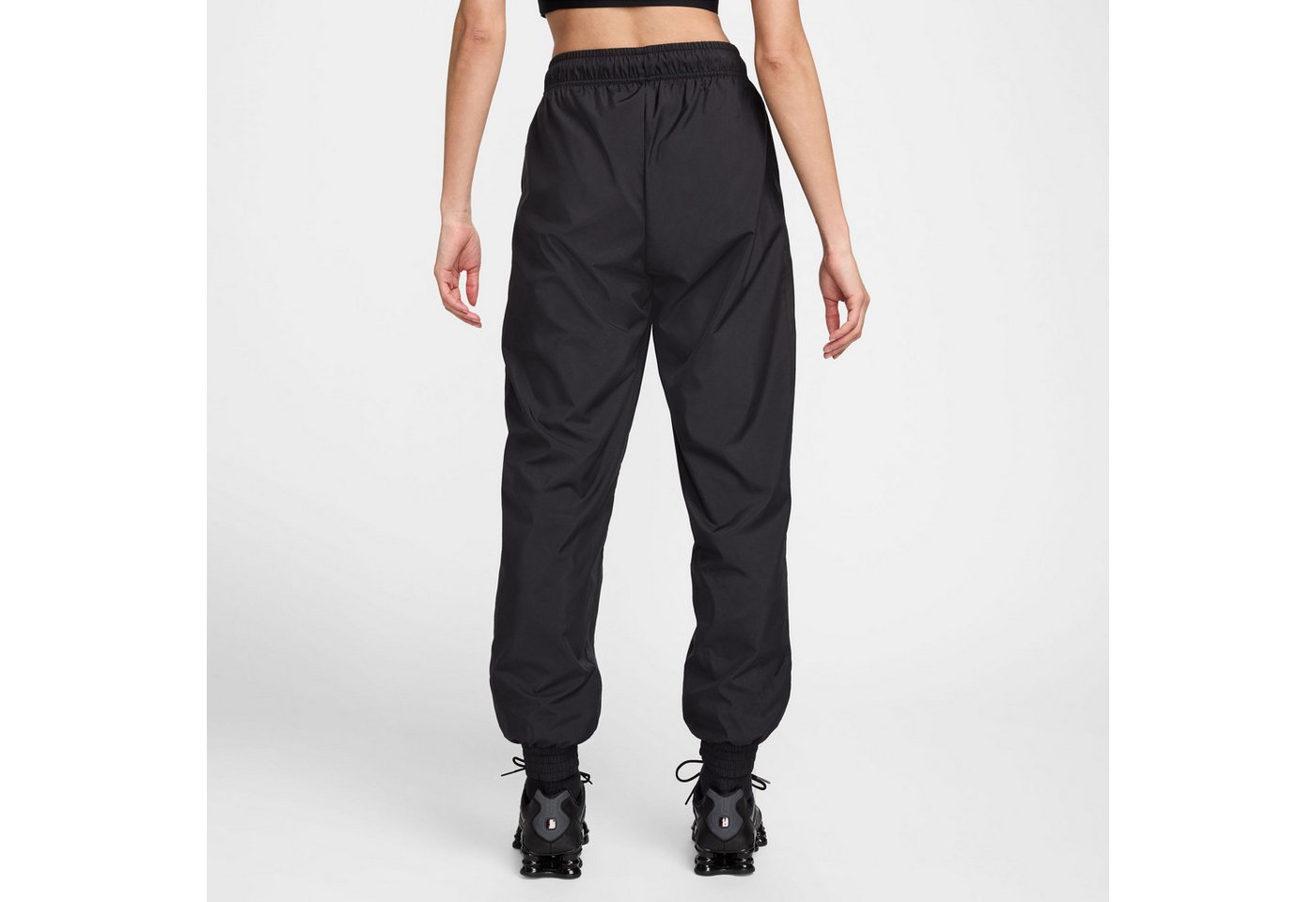 Nike Sportswear Sporthose W NSW OTG UV ESSNTL WVN MR JG aus Polyester, auch in großen Größen Bild 3