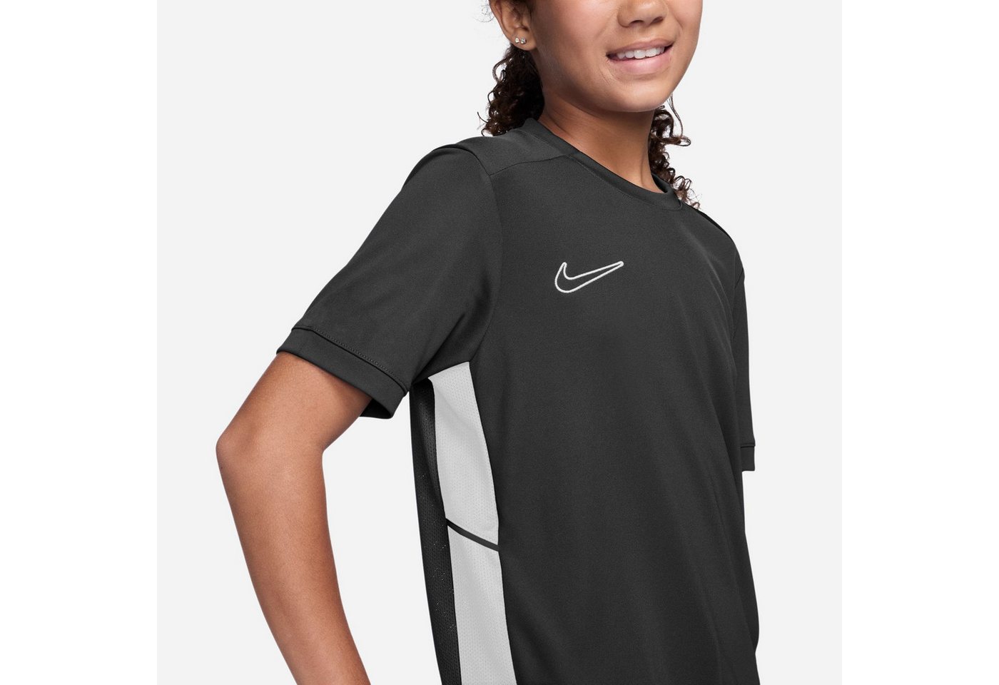 Nike Trainingsshirt G NK DF ACD25 TOP SS -PD für Mädchen und Jugendliche