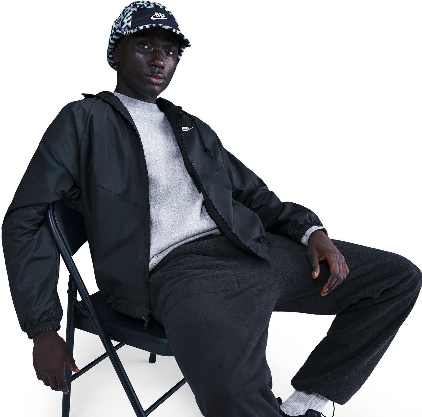 Nike Sportswear Outdoorjacke Nike Windrunner Men's Lined Jacket gefütterte Ausführung, mit sportlichem Look, für Alltag und Freizeit Bild 3