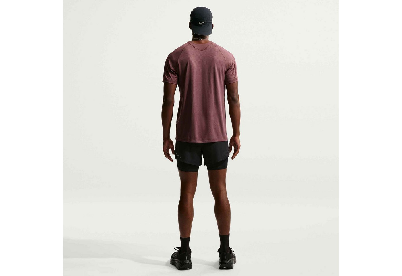 Nike Laufshorts M NK DF STRIDE 5IN HYBRID SHRT (Consumer Facing Name TBD) mit Reißverschlusstasche hinten, schweißableitend und atmungsaktiv Bild 4