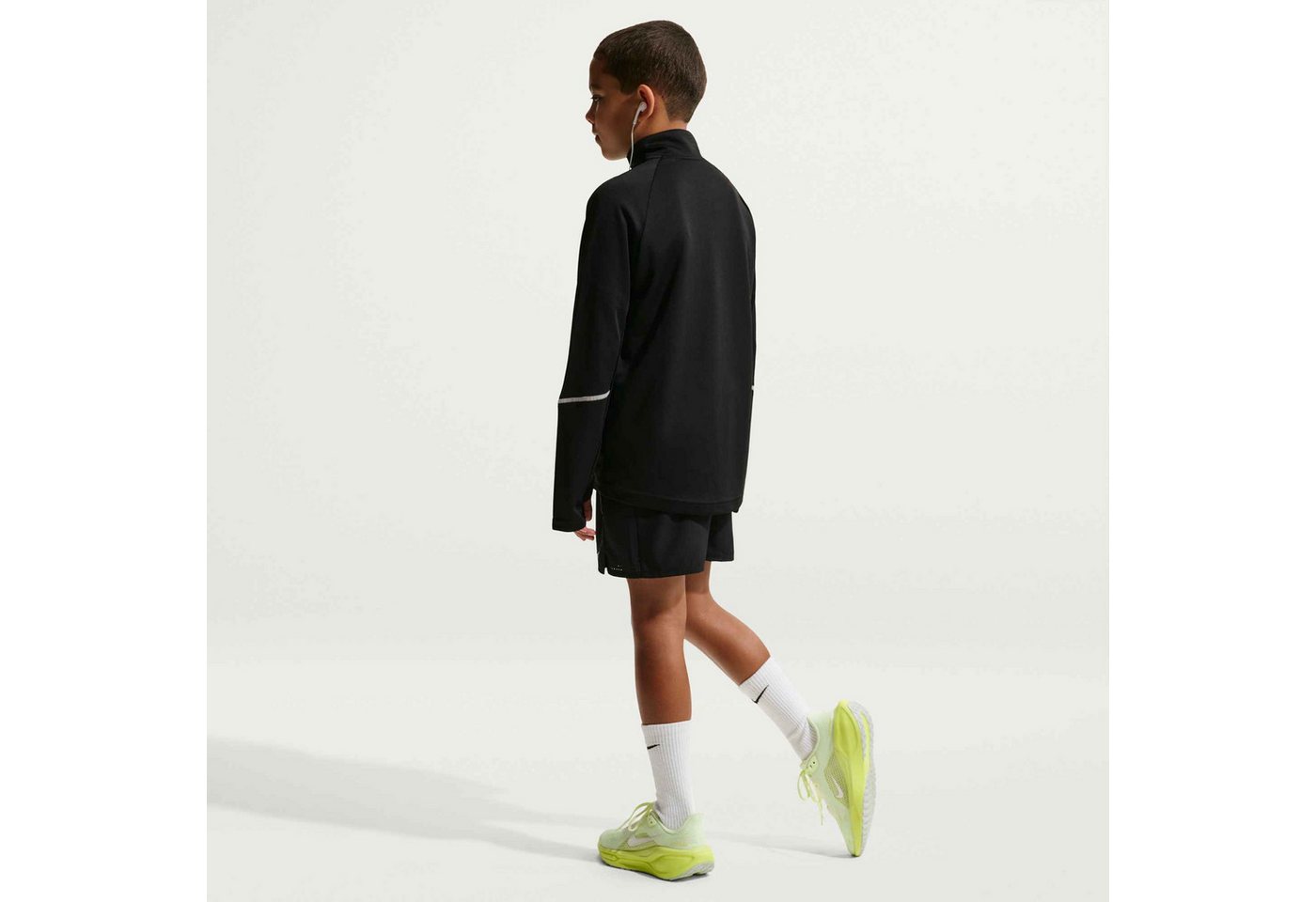Nike Trainingsshorts K NK DF MILER SHORT Für Kinder und Jugendliche Bild 2