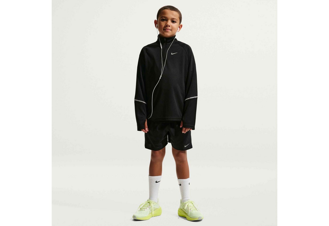 Nike Trainingsshorts K NK DF MILER SHORT Für Kinder und Jugendliche Bild 4
