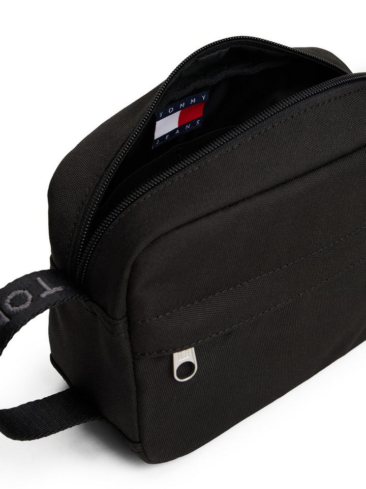 Tommy Jeans Kulturbeutel TJM ESS DAILY WASHBAG, Unisex Kosmetiktasche, Minibag mit Flaggen-Aufnäher Bild 4