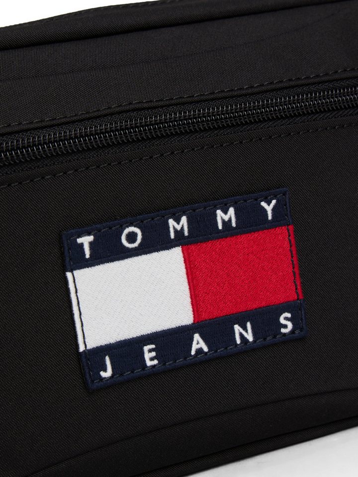 Tommy Jeans Kulturbeutel TJM ARCHIVE WASHBAG, Unisex Minibag, Kosmetiktasche mit Tommy Jeans Logoaufnäher Bild 3
