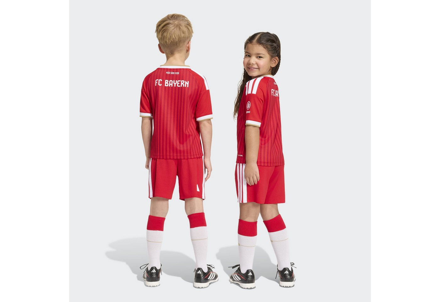 adidas Performance Trainingsanzug FCB H MINI (2-tlg), für junge Fußballfans, mit regulärem Schnitt, zweiteiliges Set Bild 4