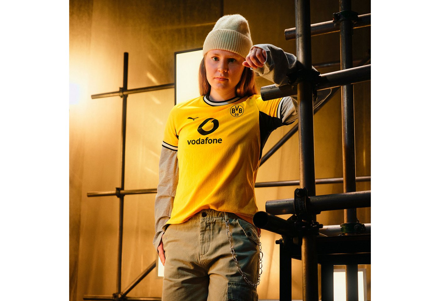 PUMA Fußballtrikot BVB HOME JERSEY REPLICA W mit DryCELL Technologie, atmungsaktiv, mit Rundhalsausschnitt Bild 3