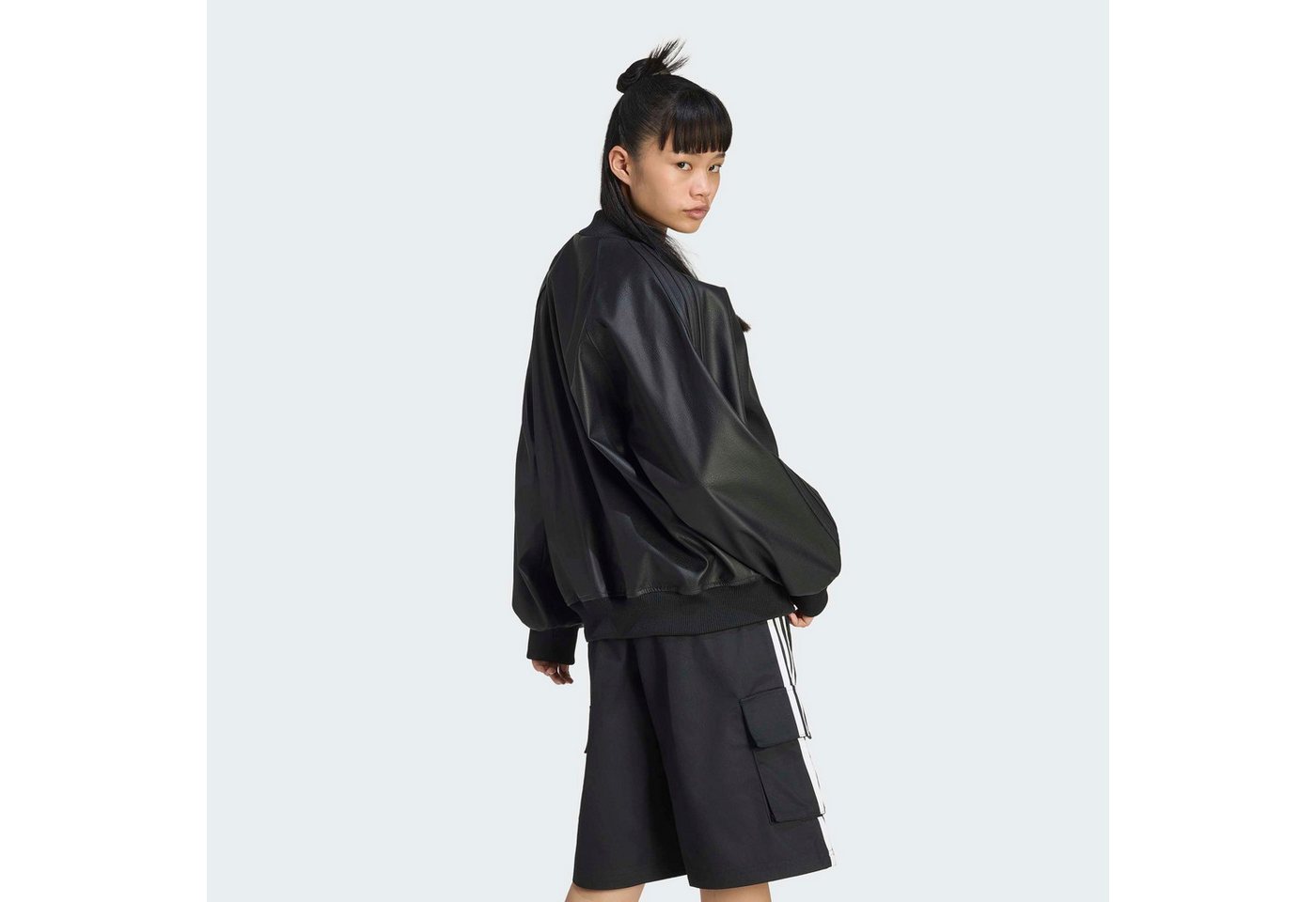 adidas Originals Outdoorjacke PLTHR SST TT für Erwachsene, mit Reißverschluss, aus Polyurethan Bild 2