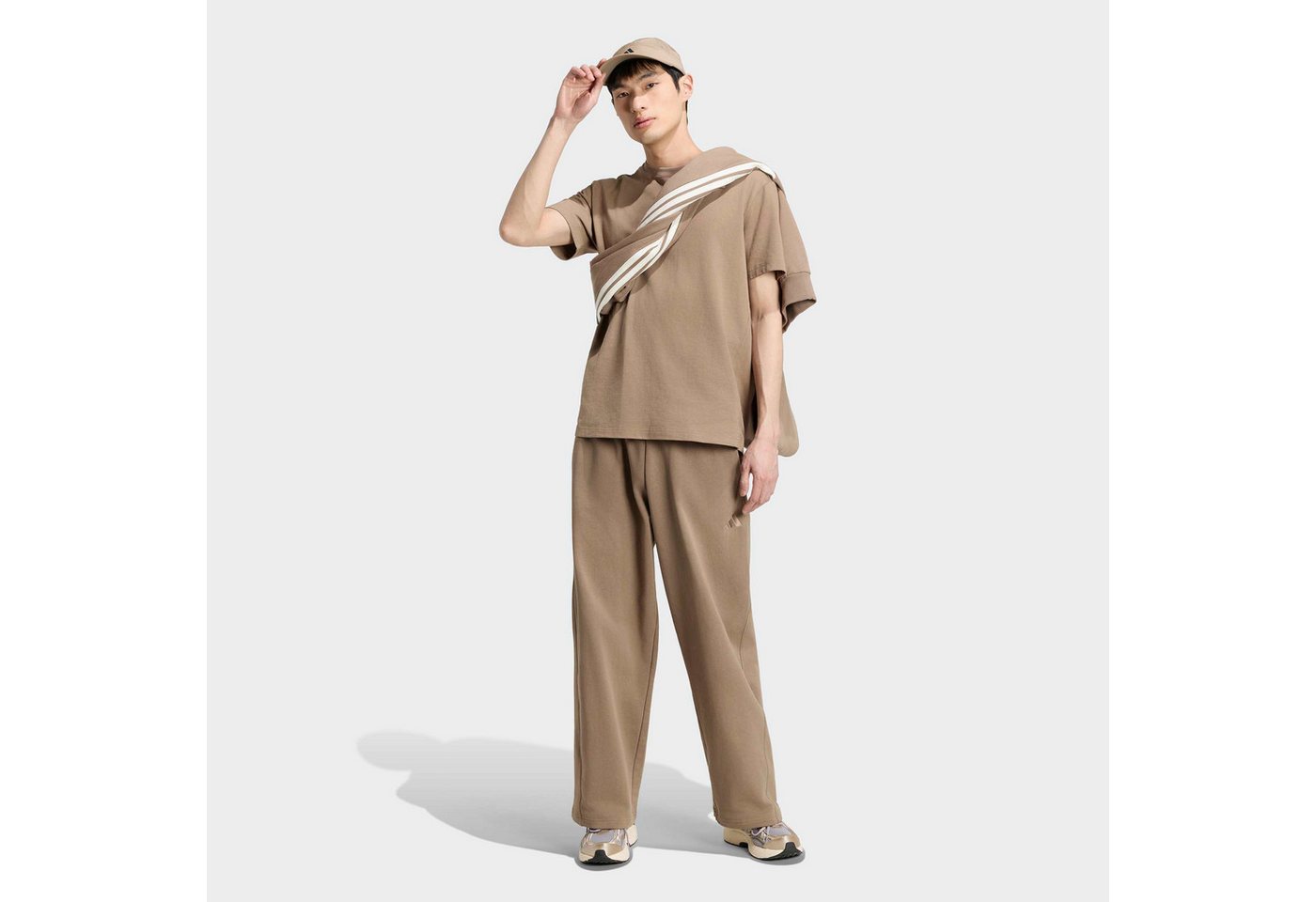 adidas Sportswear Sporthose ADIDAS KIT, WEIT GESCHNITTEN, KLEINES LOGO