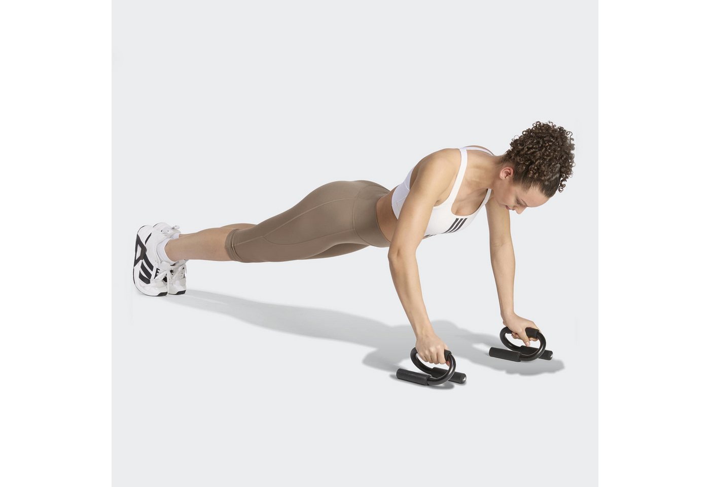 adidas Performance Trainingstights OPT ESS CAPRI für Fitness und Yoga, mit climacool®, 3/4-Länge Bild 3