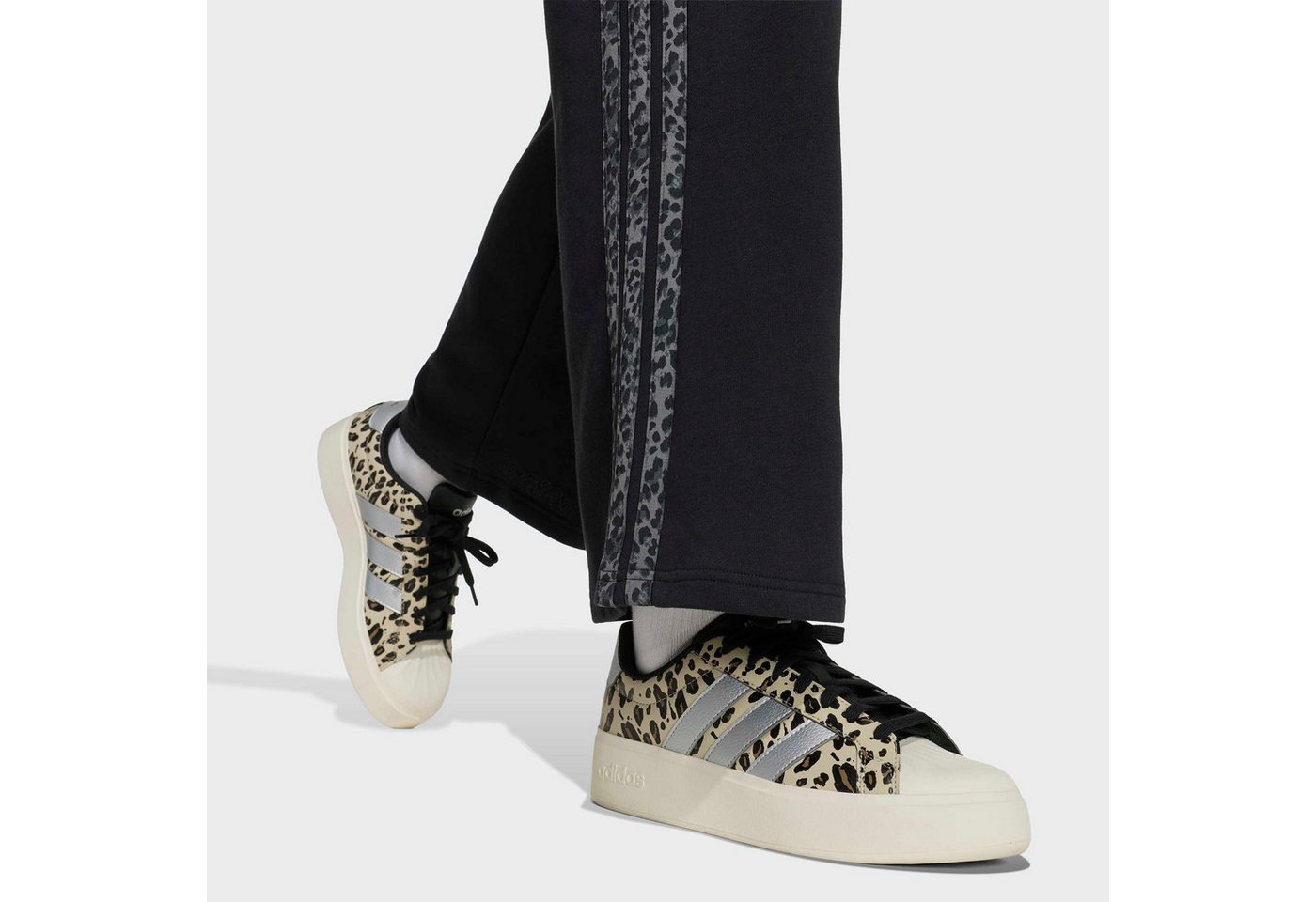 adidas Sportswear Sporthose MIT ANIMALPRINT Bild 5