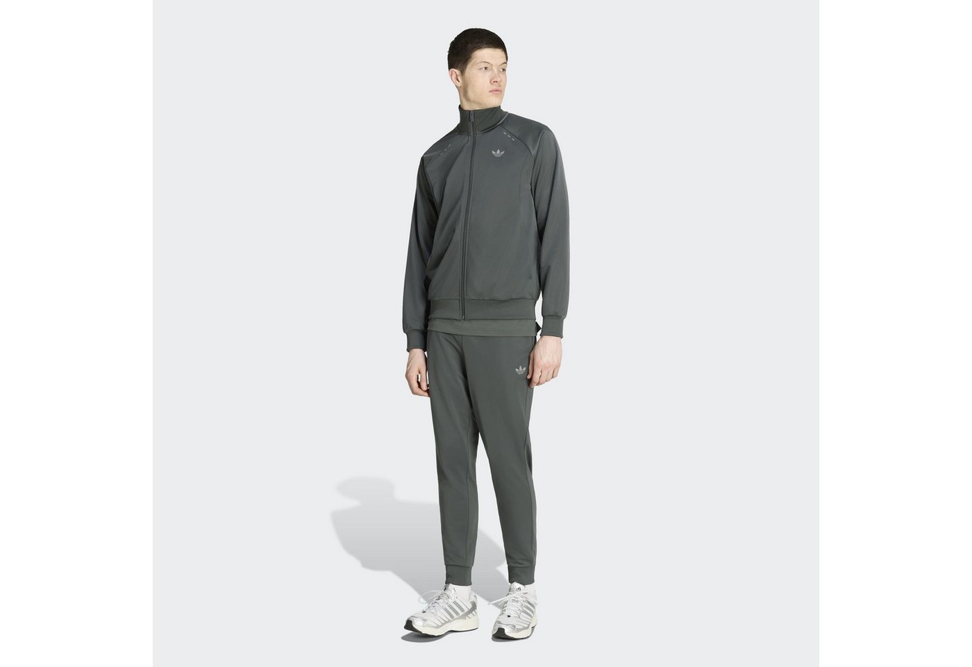 adidas Originals Trainingsanzug TECH ESS TS (2-tlg), zweiteiliges Set, für Erwachsene, aus Polyester Bild 5