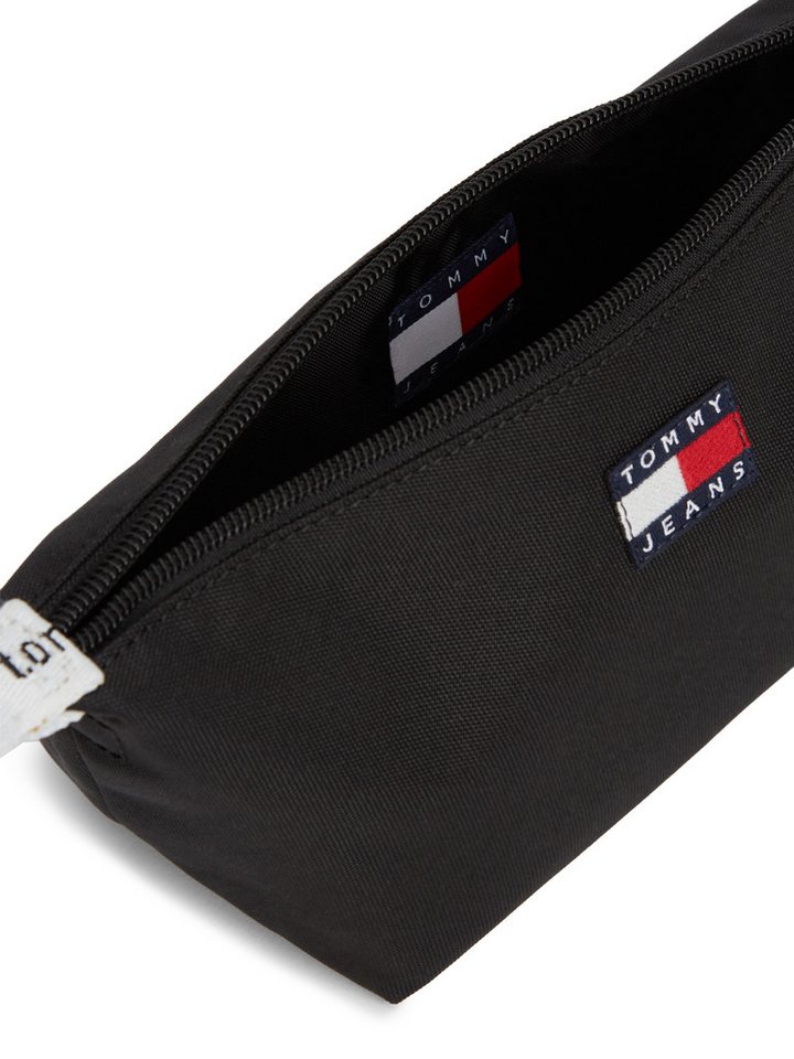 Tommy Jeans Kulturbeutel TJW ESS DAILY WASHBAG, Unisex Kulturtasche, Waschbeutel mit Logo-Aufnäher Bild 4
