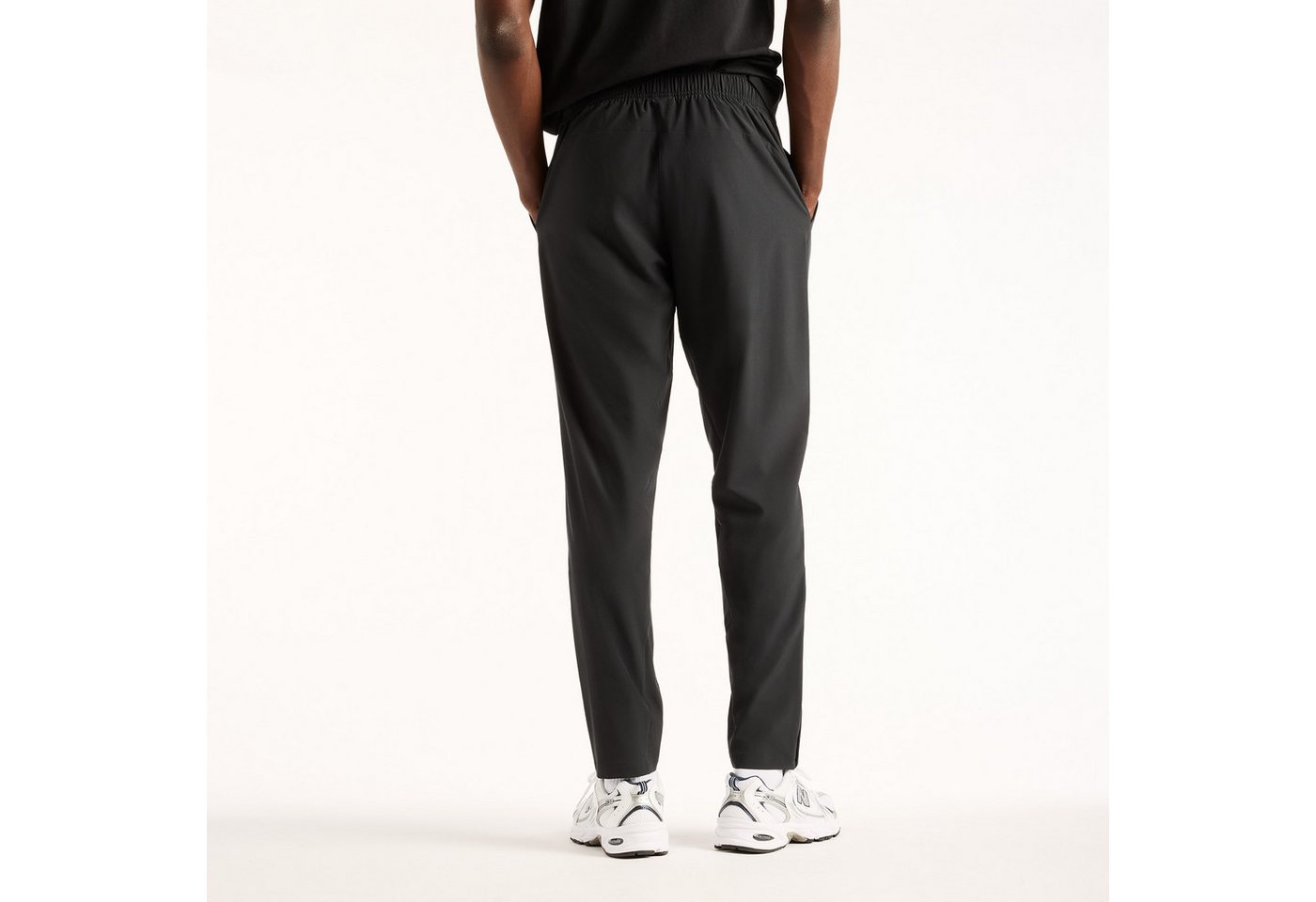 New Balance Trainingshose UTILITY STRETCH WOVEN PANT Trainingshose für Fitness und Sportmode, sportlicher Stil Bild 3