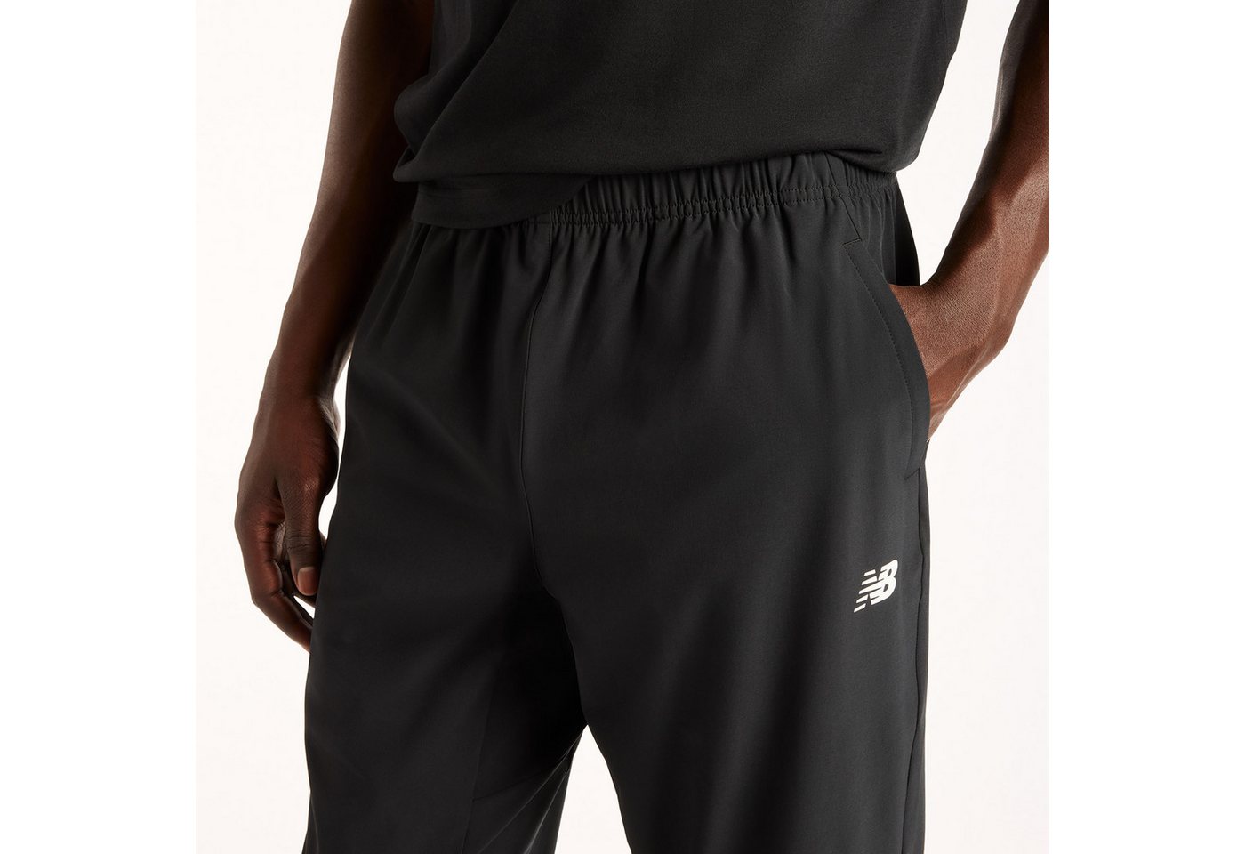 New Balance Trainingshose UTILITY STRETCH WOVEN PANT Trainingshose für Fitness und Sportmode, sportlicher Stil Bild 4